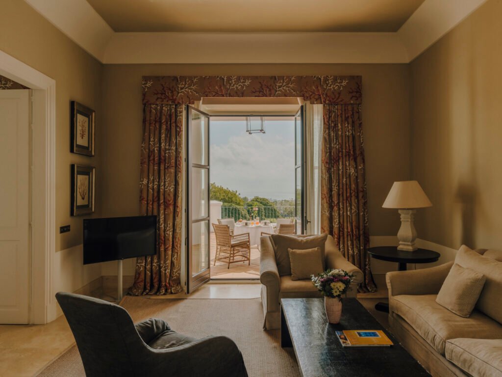 Executive Sea Suite